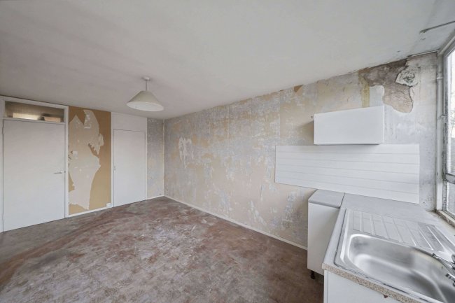 8 Howmic Court, Arlington Road, Twickenham, TW1 2BD 7