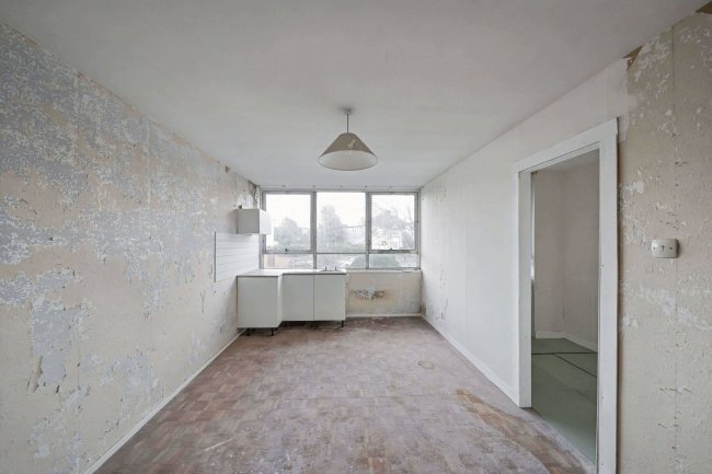 8 Howmic Court, Arlington Road, Twickenham, TW1 2BD 7