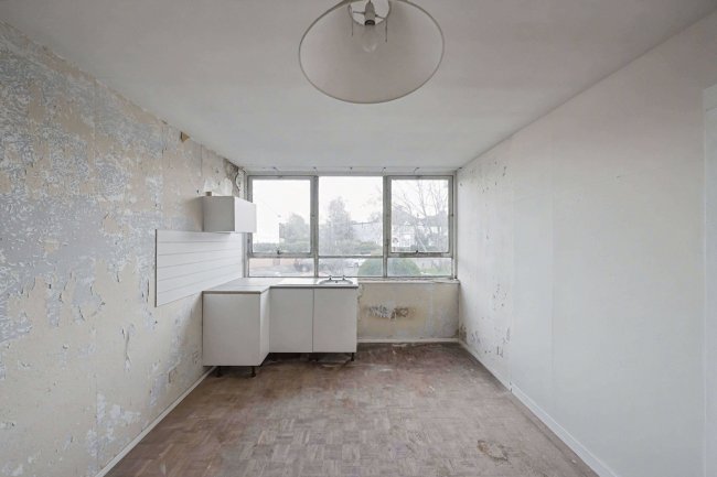 8 Howmic Court, Arlington Road, Twickenham, TW1 2BD 7