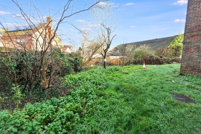 Flat 23 Warren Bank, Simpson, Milton Keynes MK6 3AQ 66