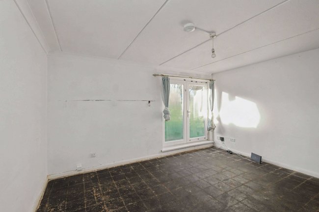 Flat 23 Warren Bank, Simpson, Milton Keynes MK6 3AQ 66