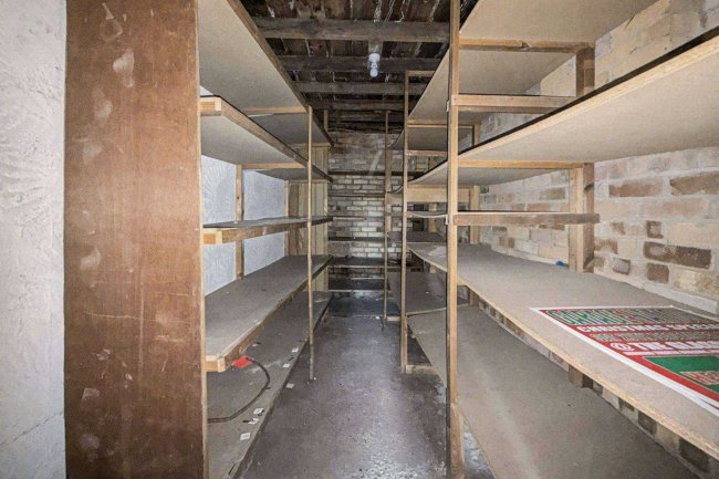 90 Ashurst Drive, Gants Hill, Ilford IG2 6SB 4