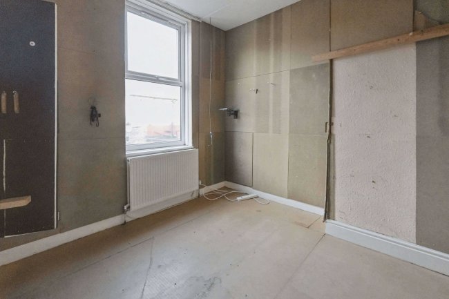 15 Southgate Road, Liverpool L13 5XY 17