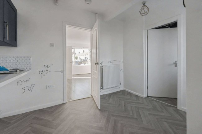 33 Callington Close, Liverpool L14 8XP 26