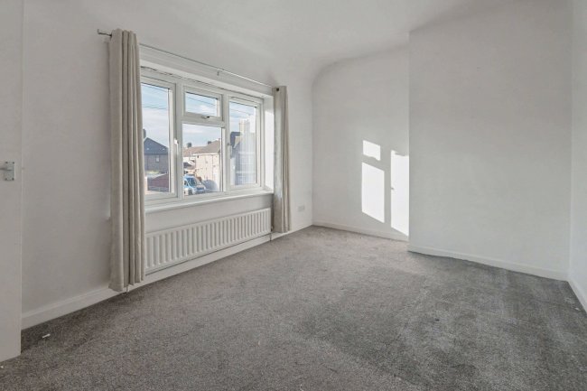 33 Callington Close, Liverpool L14 8XP 26