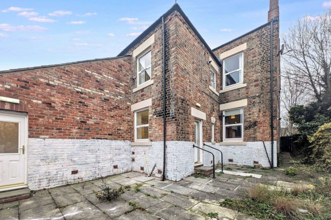 1/1A Tynevale Terrace, Bensham, Gateshead, Tyne & Wear, NE8 2XY 92