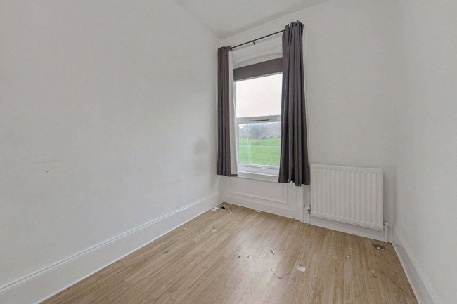 1/1A Tynevale Terrace, Bensham, Gateshead, Tyne & Wear, NE8 2XY 92