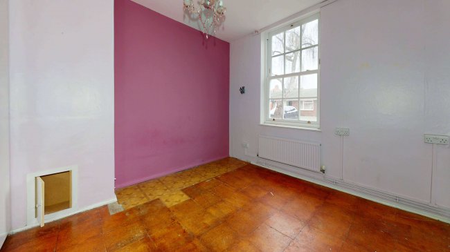 68 Cleverly Estate, Wormholt Road, Shepherds Bush, London, W12 0LY 10