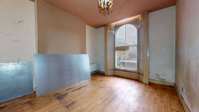 Flat A, 15 Stanlake Villas, Shepherds Bush, London, W12 7EX 1