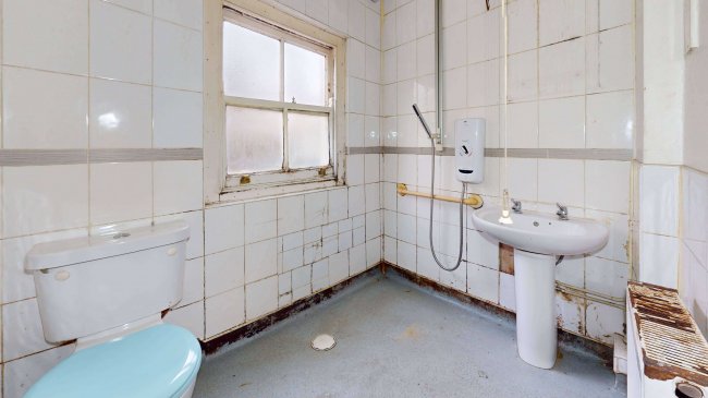 Flat A, 15 Stanlake Villas, Shepherds Bush, London, W12 7EX 1