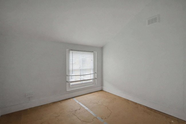 64 Belgrade Road, Stoke Newington, London N16 8DJ 10