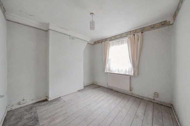 Flat 9, Block E, Peabody Buildings, Herbrand Street, Bloomsbury, London WC1N 1JG 1