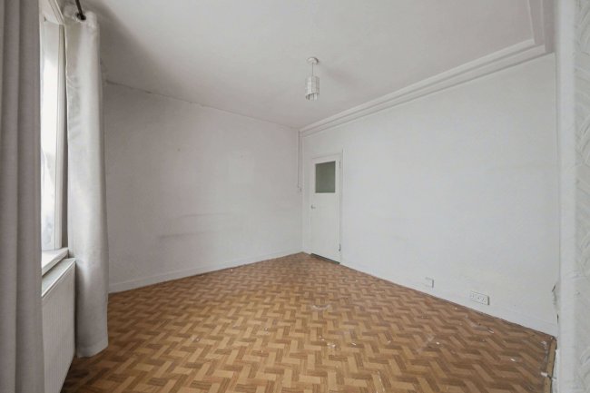 Flat 9, Block E, Peabody Buildings, Herbrand Street, Bloomsbury, London WC1N 1JG 1