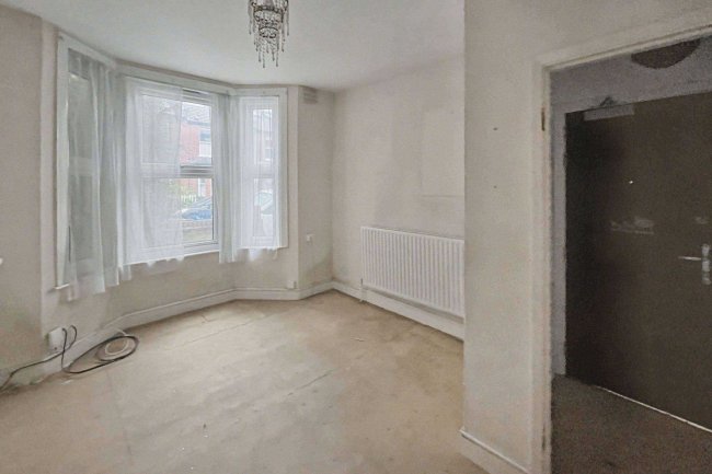 Flat A, 25 Trevor Road, Wimbledon, London, SW19 3PW 18