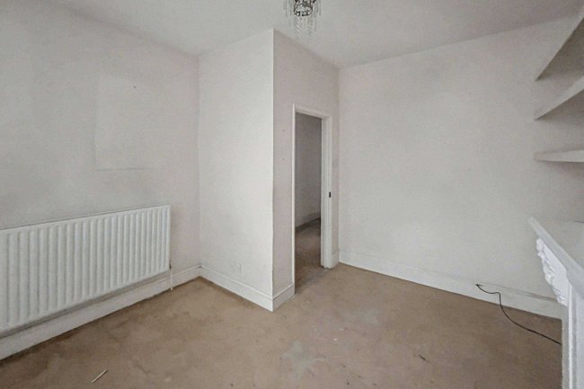 Flat A, 25 Trevor Road, Wimbledon, London, SW19 3PW 18