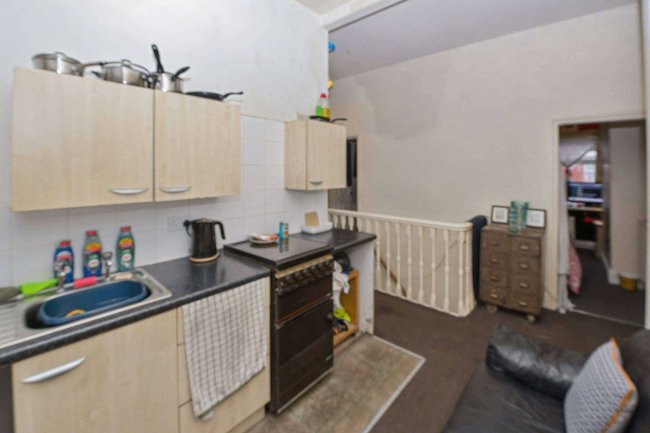 23 Nicholls Street, Coventry, CV2 4GY 7