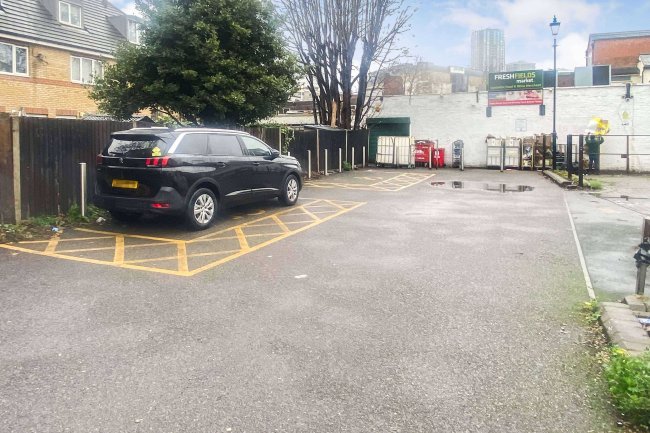 Macleane House, 67 Drummond Road, Croydon CR0 1GF 16