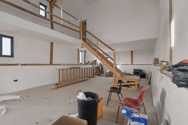 Tawney Hall, Bakers Farm, Blackmore End, Wethersfield, Essex CM7 4DJ 95