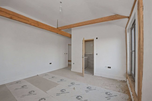 Tawney Hall, Bakers Farm, Blackmore End, Wethersfield, Essex CM7 4DJ 95