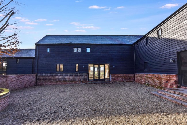 Tawney Hall, Bakers Farm, Blackmore End, Wethersfield, Essex CM7 4DJ 95