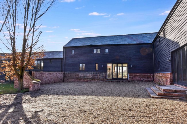 Tawney Hall, Bakers Farm, Blackmore End, Wethersfield, Essex CM7 4DJ 95