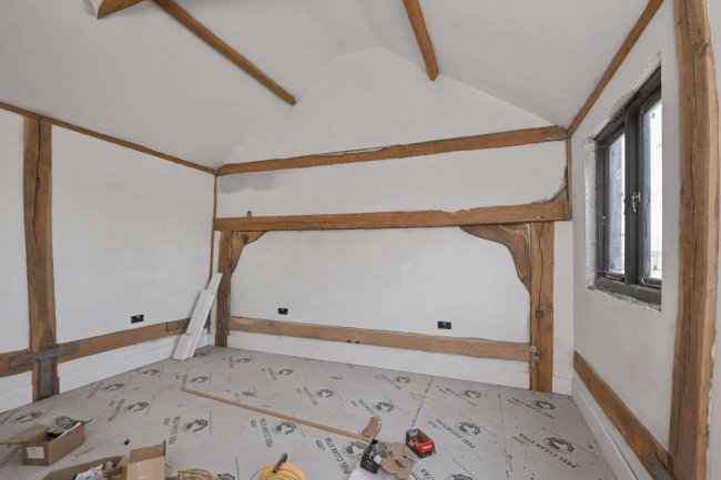 Tawney Hall, Bakers Farm, Blackmore End, Wethersfield, Essex CM7 4DJ 95