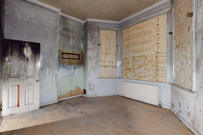 Flats A-D, 78 Comeragh Road, London W14 9HR 72