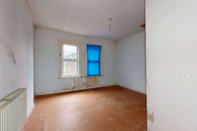 Flats A-D, 78 Comeragh Road, London W14 9HR 72