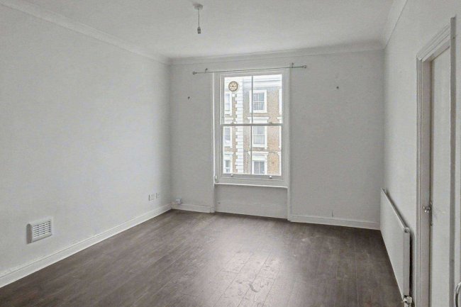 Flat C, 21 St Stephens Gardens, Notting Hill, London W2 5QU 9