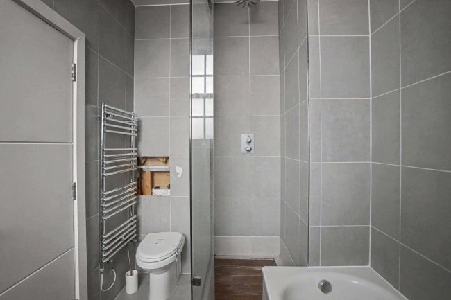 Flat 6 Howard Court, 1a Coleherne Road, Earls Court, London SW10 9BS 71