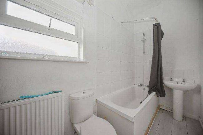 2 Ward Street, Chorley, Lancashire, PR6 0SF 4