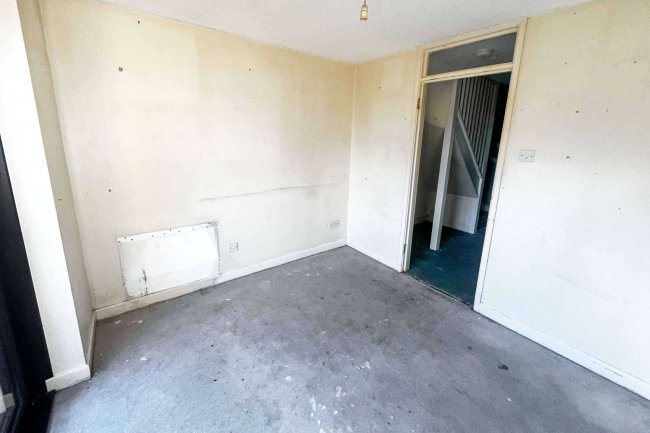 7 Grove Close, Totnes, Devon, TQ9 5EP 53