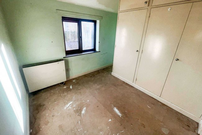 7 Grove Close, Totnes, Devon, TQ9 5EP 53