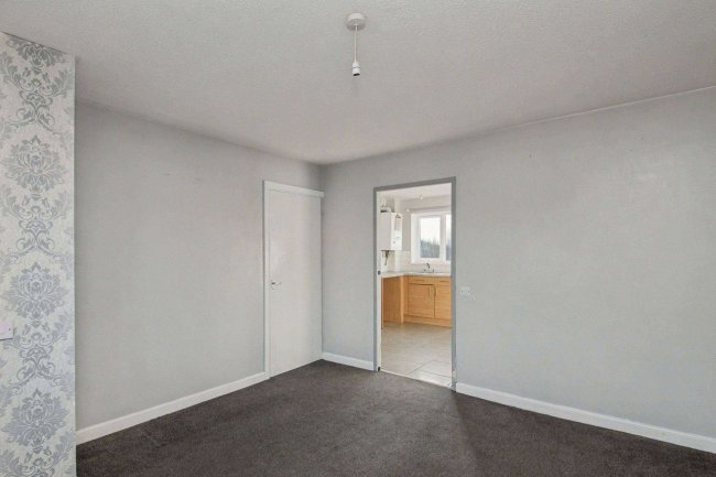 1 Hawthorne Avenue, Creswell, Worksop, S80 4LA 6