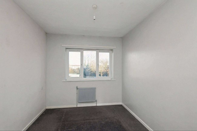 1 Hawthorne Avenue, Creswell, Worksop, S80 4LA 6