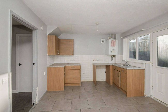 1 Hawthorne Avenue, Creswell, Worksop, S80 4LA 6