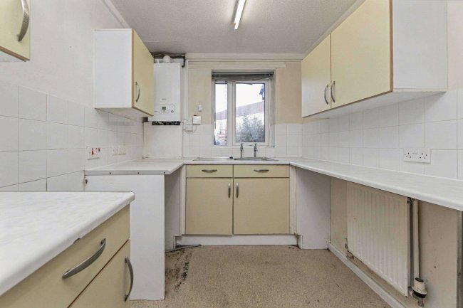 157 Tag Croft, Ingol, Preston, Lancashire, PR2 7AJ 5