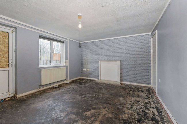 157 Tag Croft, Ingol, Preston, Lancashire, PR2 7AJ 5