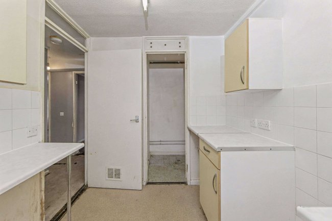 157 Tag Croft, Ingol, Preston, Lancashire, PR2 7AJ 5