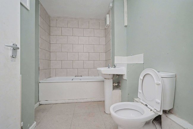 60 Dryden Street, Nottingham, Nottinghamshire, NG1 4EY 68