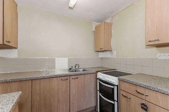 Flat 8a, Quartercroft, Pyramid Close, Weston Favell, Northampton, Northamptonshire, NN3 8DP 93