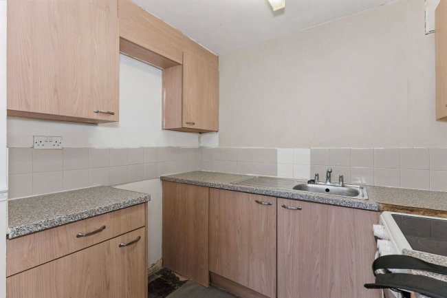 Flat 8a, Quartercroft, Pyramid Close, Weston Favell, Northampton, Northamptonshire, NN3 8DP 93