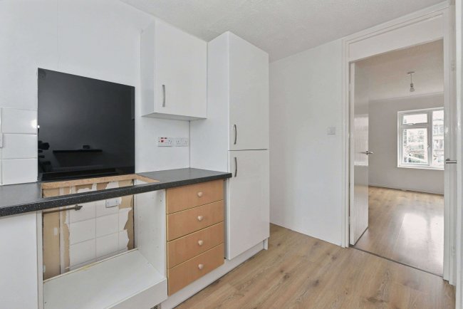 10 Dundas Close, Nottingham, Nottinghamshire, NG1 4EX 69