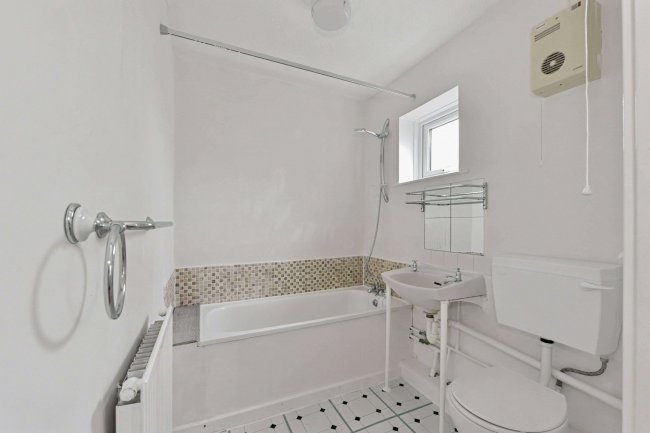 10 Dundas Close, Nottingham, Nottinghamshire, NG1 4EX 69