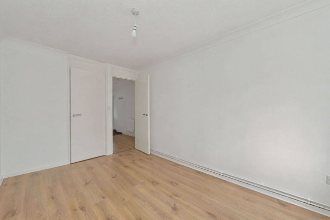 10 Dundas Close, Nottingham, Nottinghamshire, NG1 4EX 69