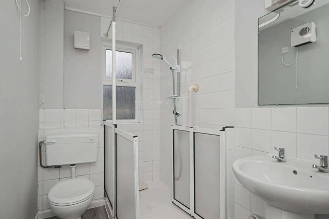 26 Christchurch Way, Melbourne Ave, Dover, CT16 2RG 57