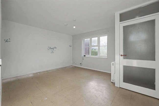 26 Christchurch Way, Melbourne Ave, Dover, CT16 2RG 57