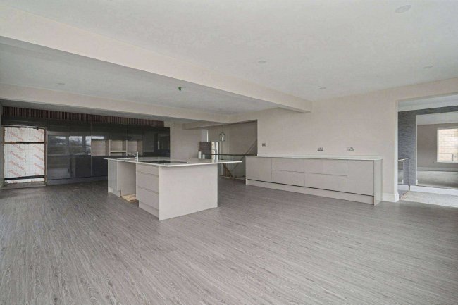 The Beeches, 26 Whalley Road, Wilpshire, Blackburn, BB1 9JT 10