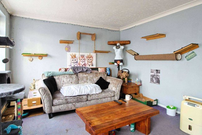 34 Verney Close, West Howe, Bournemouth, BH11 8DD 92