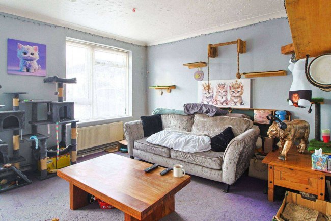 34 Verney Close, West Howe, Bournemouth, BH11 8DD 92